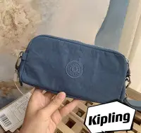在飛比找Yahoo!奇摩拍賣優惠-現貨Kipling 猴子包 霧霾藍 K70109 拉鍊手掛包