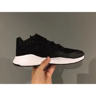 Nike Jordan Formula 23 Low 919724-011 男鞋 黑白色 襪套 籃球鞋