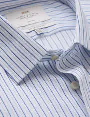 Hawes & Curtis Non-Iron Blue & White Multi Stripe Extra Slim Shirt Size: 15.5" collar, 36" sleeve