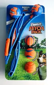 Chuckit! Launcher Dog Fetch Pack ~ 7-piece Set Includes 5 Balls Brand NEW