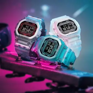 【CASIO 卡西歐】G-SHOCK 街頭潮流半透明藍牙電子手錶 母親節 禮物(DW-B5600G-2)