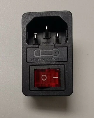 10A 250VAC 3 Pin iec320 C14 inlet connector plug power socket