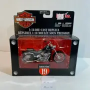 Vintage Harley Davidson 1984 FXST Softail Maisto 39360 model, pre-owned
