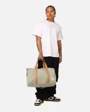 [HERSCHEL BAG CO] Herschel Bag Co Novel Carry On Duffle Bag Seagrass/white - Size ONE ONE Seagrass/White