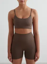 [aim'n] Macchiato Shape Seamless Strap Bra
