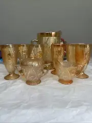 Jeannette Iridescent, Iris and Herringbone, Pitcher with 6 Footed Glasses, Cream
