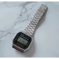 在飛比找蝦皮購物優惠-CASIO卡西歐公司貨 多時區鬧鈴電子鋼帶錶 復古方形 金屬