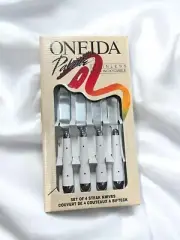 New Old Stock VTG Oneida Stainless PALETTE White 4-Piece Set Steak Knives 90s