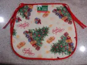 NEW 1-CHAIR PAD CUSHION w/ties,13.75"x15", CHRISTMAS TREE & GIFTS & SNOWFLAKES
