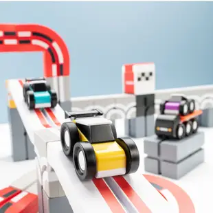 Qbi益智軌道磁吸玩具｜『Qbi富翁』飛車小玩家+極限冒險王(線上題卡版) 4歲以上玩具 軌道車 兒童 賽車玩具 磁力玩