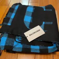 在飛比找Yahoo!奇摩拍賣優惠-［大阪屋］BALENCIAGA 格紋款雙面圍巾，降價出售