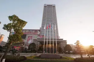 岳陽華銀華美達廣場酒店Huayin Ramada Plaza Hotel