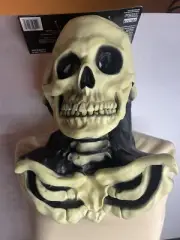 NWT Cryptic Cadavers Skeleton Head Mask Paper Magic Group 2001