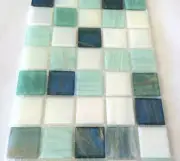 75pcs Bisazza Blends: 75 'Wimbledon' green and white mosaic tiles on mesh