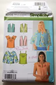 Simplicity 4228 Tops & Lined Vest ©2006 sizes 16-24 UC FF