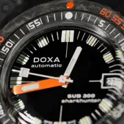 Doxa Sub 300 Carbon Sharkhunter Diver