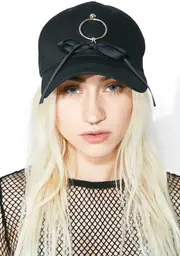 Dainty Restraint Hat
