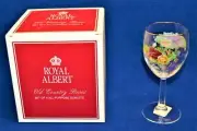 New Original Box ROYAL ALBERT Glass OLD COUNTRY ROSES All Purpose Set 4 Goblets