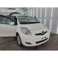 在飛比找蝦皮購物優惠-誠售二手車 豐田toyota yaris 2013 白色小鴨