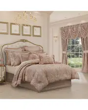 J. Queen New York Fiorello Comforter Set