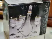 NEW Maxim Circleware Wine Set 40 oz Decanter plus 4 - 9oz Gold Rim Glasses