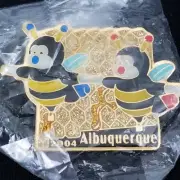 2004 Boy Bee & Girl Little Bee Albuquerque Special Balloon Pin, Festival