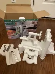 NEW IN BOX Spiralizer 5 blade Vegetable Slicer Spiralizer