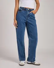 [DESU] DESU Women's Frankie Mom Jeans in Heritage Dark Blue Size 4 4 Heritage Dark Blue