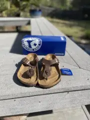 Birkenstock Gizeh new in box Oiled Bronze Womens sz US 10 / EU 41 sandals