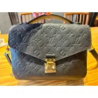 在飛比找蝦皮購物優惠-二手 Louis Vuitton 路易威登 M41487 黑