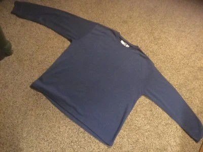 Pre Owned Farrah Mens Large Blue Long Sleve Shirt.