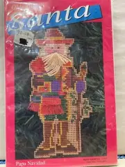 Olde Time Santa Papa Navidad Cross Stitch Kit Yarn Tree #4032