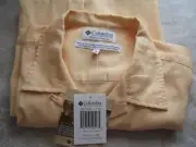 WOMEN'S COLUMBIA BUTTON UP BLOUSE PALE YELLOW NOS