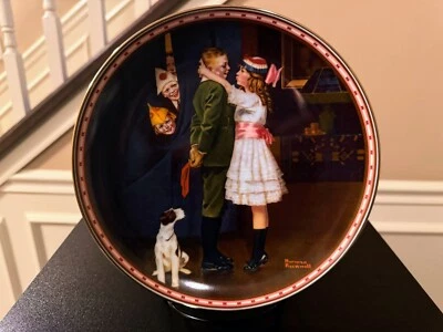 1988 Edwin M. Knowles “Kiss and Tell” Norman Rockwell Collector Plate NIB