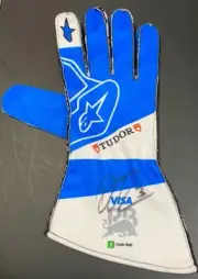 DANIEL RICCIARDO SIGNED GLOVE