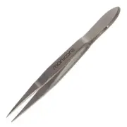 MANICARE ULTIMATE POINT TWEEZERS FREE POSTAGE