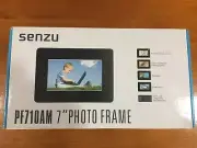 Digital Photo Frame. 7" by SENZU