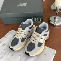 在飛比找蝦皮購物優惠-新款 New Balance Wrpd Runner 淡藍白