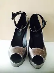 Pied A Terre Ladies Caspio Silver Leather Shoes BNIB RRP £165 Size 40