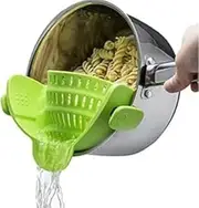 Kitchen Strain Strainer, Clip On Silicone Colander, Fits all Pots and Bowls (green)