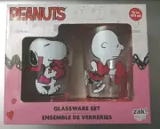 PEANUTS VALENTINES GLASSWARE SET - MADE BY ZAK! IN CHINA - NEW IN BOX!