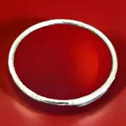 Erick's Sterling Silver Bangle Bracelet Taxco.925. Size 7.5 in.