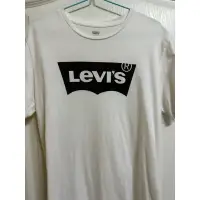 在飛比找蝦皮購物優惠-Levi’s白色M號短袖T恤