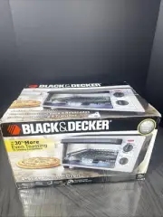 BLACK+DECKER 4-Slice Toaster Oven with Easy Controls, SS, Model # TO1322SBD