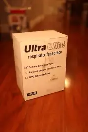 MSA 10016757 MSA Ultra Elite™ Respirator NIB SIZE Large