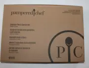 New Pampered Chef Cupcake Pan & Carrier Set 101233 Holds 12 Muffins Cupcakes