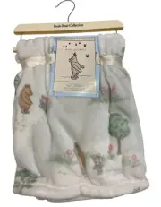 Winnie the Pooh Bear Collection - Plush Baby Blanket. New With Tags