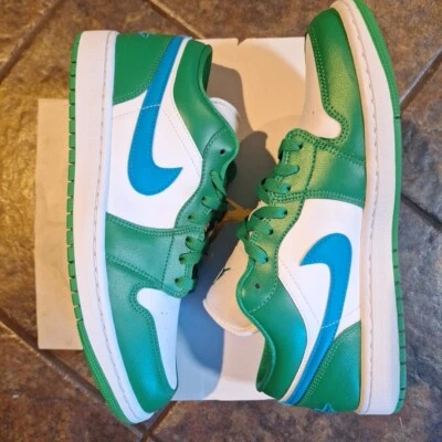 Nike Air Jordan 1 Retro Low Lucky Green Wmns Sz 11.5/Men SZ 10 DC0774 304 New