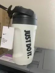 Nike Hyperfuel Insulated Chug 40 OZ Water Bottle WHITE NEW