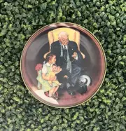 Knowles 1988 “Tender Loving Care” Norman Rockwell Collector Plate #6871 E NIB